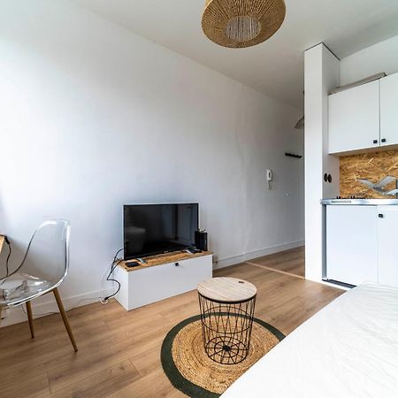 Appartement Studio Chaleureux Avec Aquarium à Marcq-en-Barœul Extérieur photo